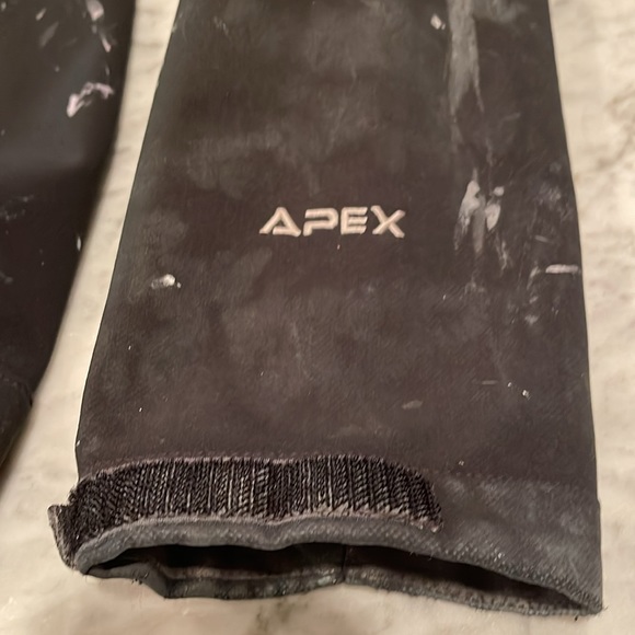 The North Face Apex Fleece Jacket - Picture 2 of 12